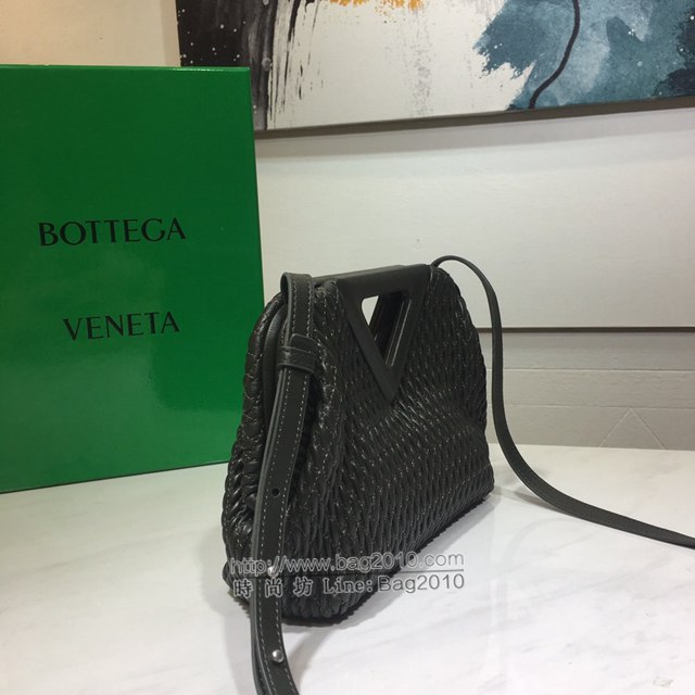 Bottega veneta高端女包 8546B BV寶緹嘉2021包包最新triangle倒三角手提單肩斜挎包三角包  gxz1258